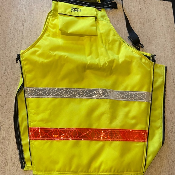 STIHL Chainsaw Protective Dynamic Hi-Vis Apron Chaps - Picture 2 of 7
